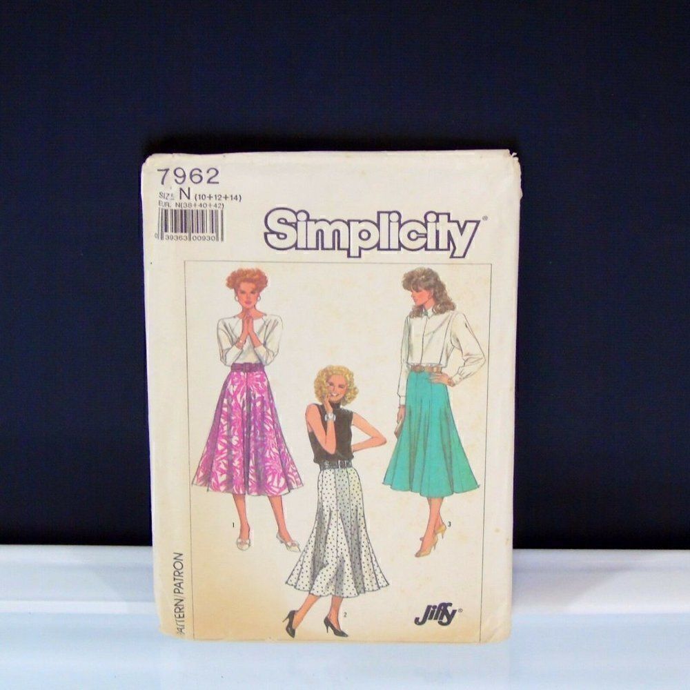 Simplicity 7962 Pattern Jiffy Misses Skirt